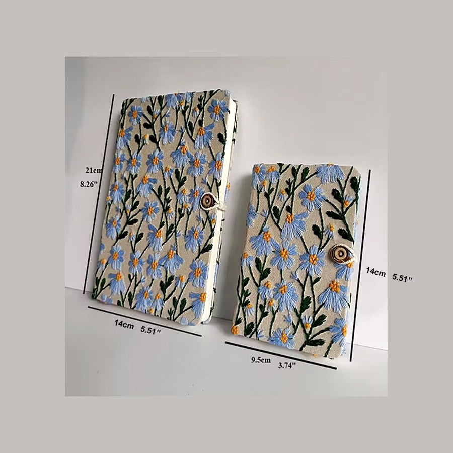 Caderno Bordado Jardim Azul