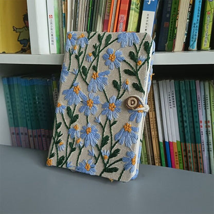 Caderno Bordado Jardim Azul