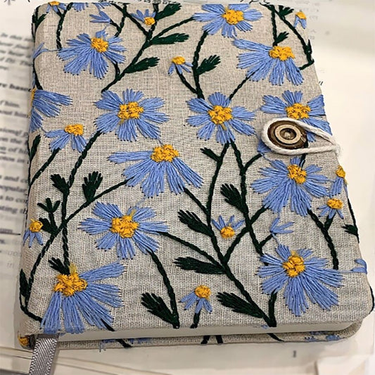 Caderno Bordado Jardim Azul